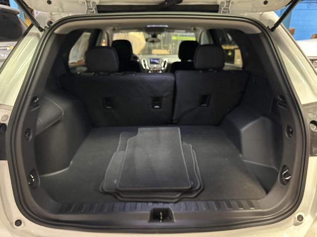 2023 Chevrolet Equinox Vehicle Photo in Roslyn, NY 11576