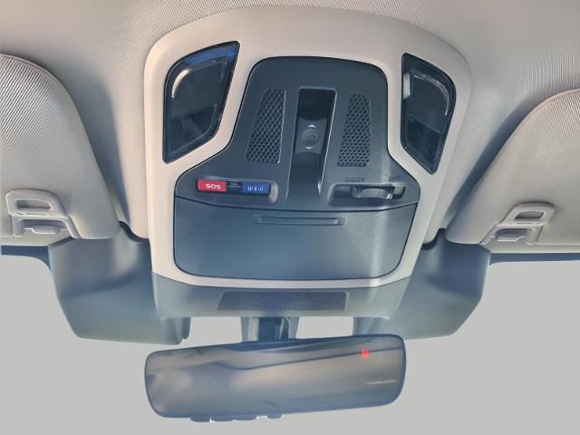 2025 Subaru Outback Vehicle Photo in Green Bay, WI 54304