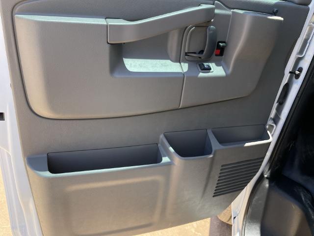2025 GMC Savana Cutaway 3500 Vehicle Photo in GILBERT, AZ 85297-0402