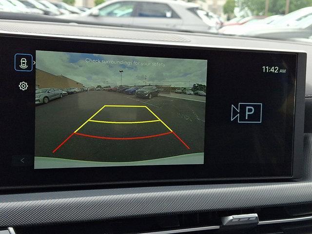 2025 Hyundai SONATA Hybrid Vehicle Photo in Philadelphia, PA 19116