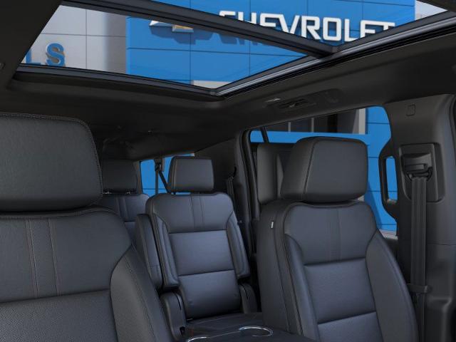 2025 Chevrolet Suburban Vehicle Photo in Roslyn, NY 11576