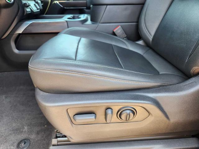 2022 GMC Sierra 2500 HD Vehicle Photo in DENTON, TX 76210-9321