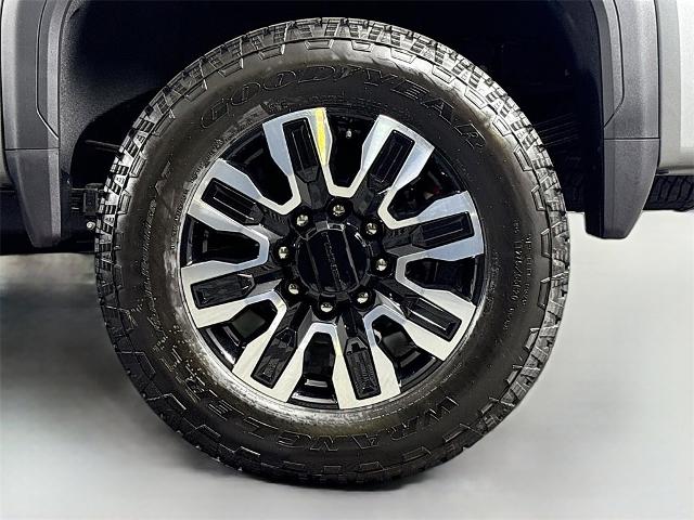 2025 GMC Sierra 2500 HD Vehicle Photo in PUYALLUP, WA 98371-4149