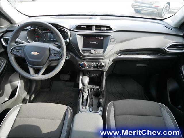 2022 Chevrolet Trailblazer Vehicle Photo in MAPLEWOOD, MN 55119-4794