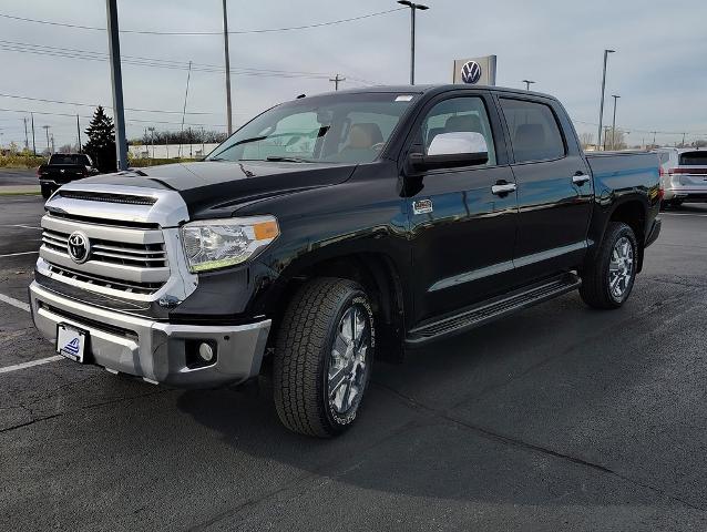 2015 Toyota Tundra 4WD Truck Vehicle Photo in GREEN BAY, WI 54304-5303