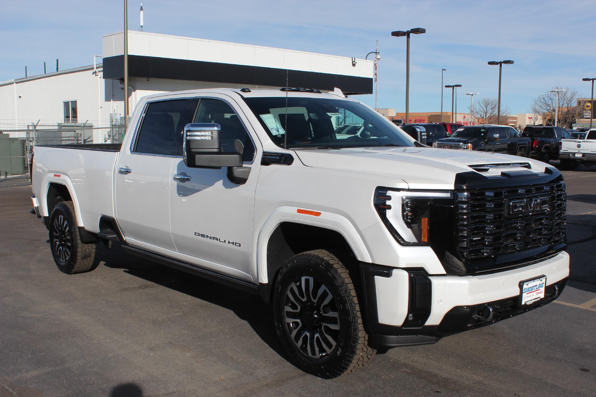 2025 GMC Sierra 3500 HD Vehicle Photo in AURORA, CO 80012-4011