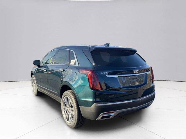 2025 Cadillac XT5 Vehicle Photo in LEOMINSTER, MA 01453-2952