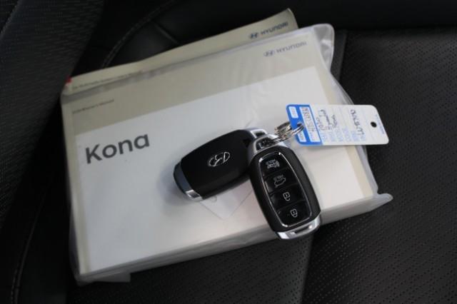 2020 Hyundai KONA Vehicle Photo in Green Bay, WI 54304