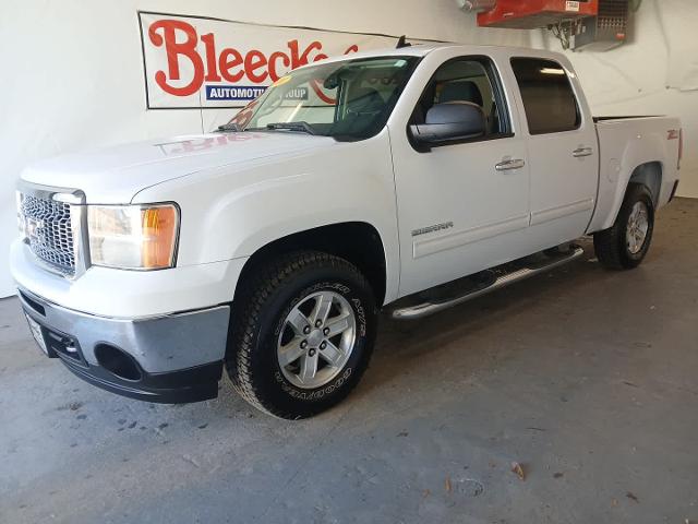 Used 2011 GMC Sierra 1500 SLE with VIN 3GTP1VE02BG230784 for sale in Red Springs, NC