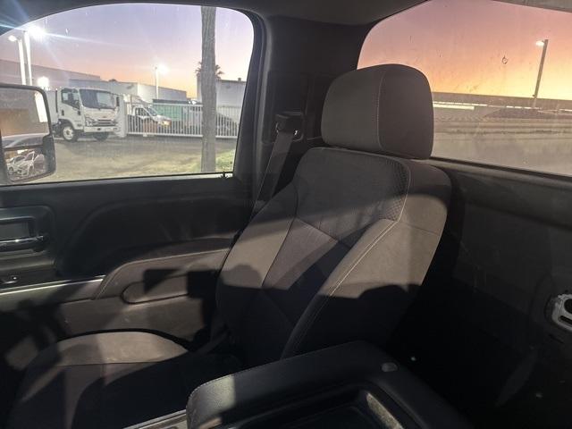 2015 Chevrolet Silverado 3500HD Built After Aug 14 Vehicle Photo in VENTURA, CA 93003-8585