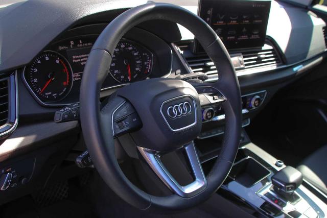 2024 Audi Q5 Vehicle Photo in SUGAR LAND, TX 77478