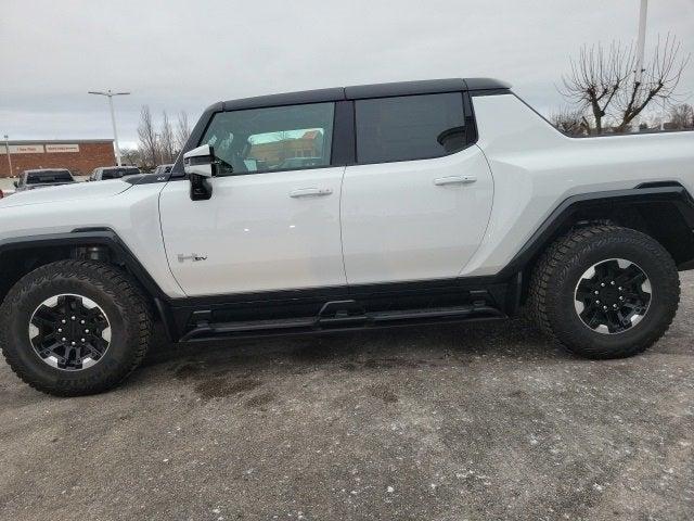 2025 GMC HUMMER EV Pickup Vehicle Photo in Fishers, IN 46038