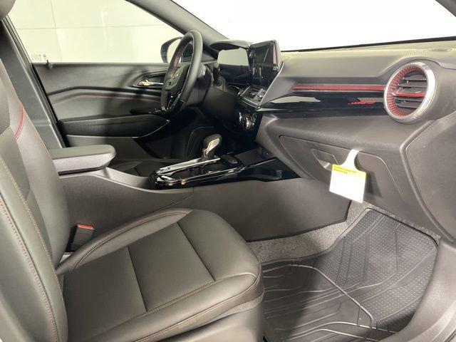 2025 Chevrolet Trax Vehicle Photo in PHOENIX, AZ 85014-3381