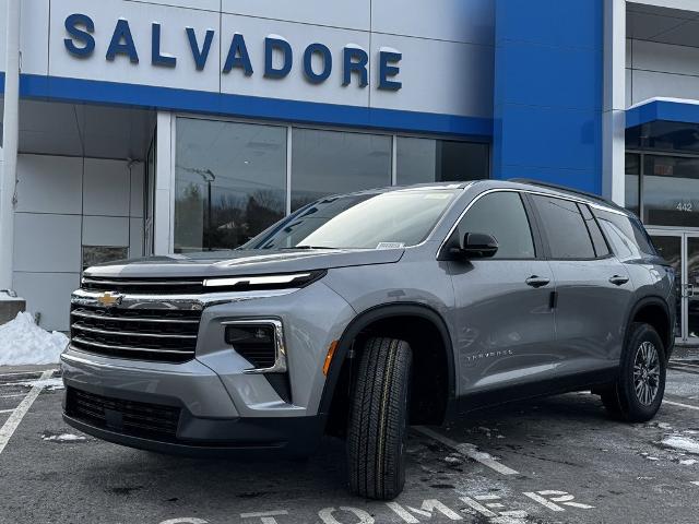 2025 Chevrolet Traverse Vehicle Photo in GARDNER, MA 01440-3110