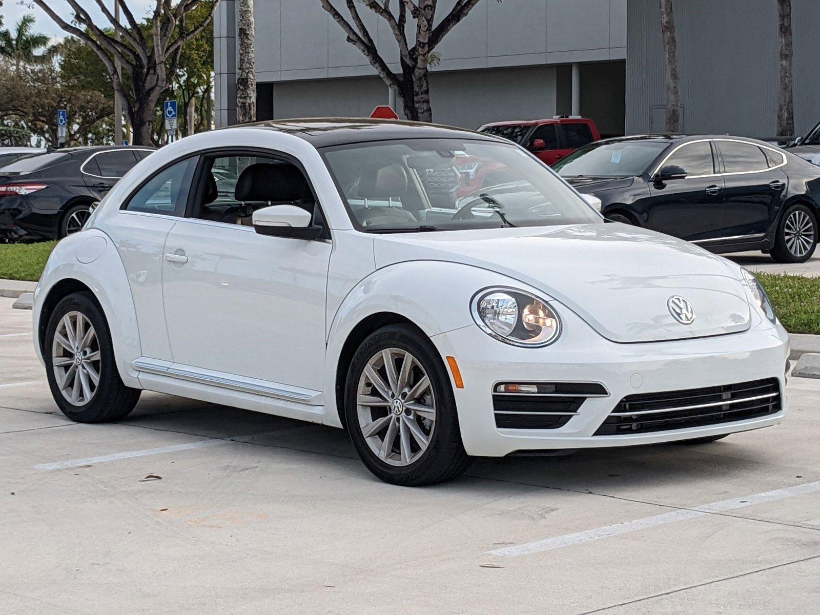 2019 Volkswagen Beetle Vehicle Photo in Davie, FL 33331