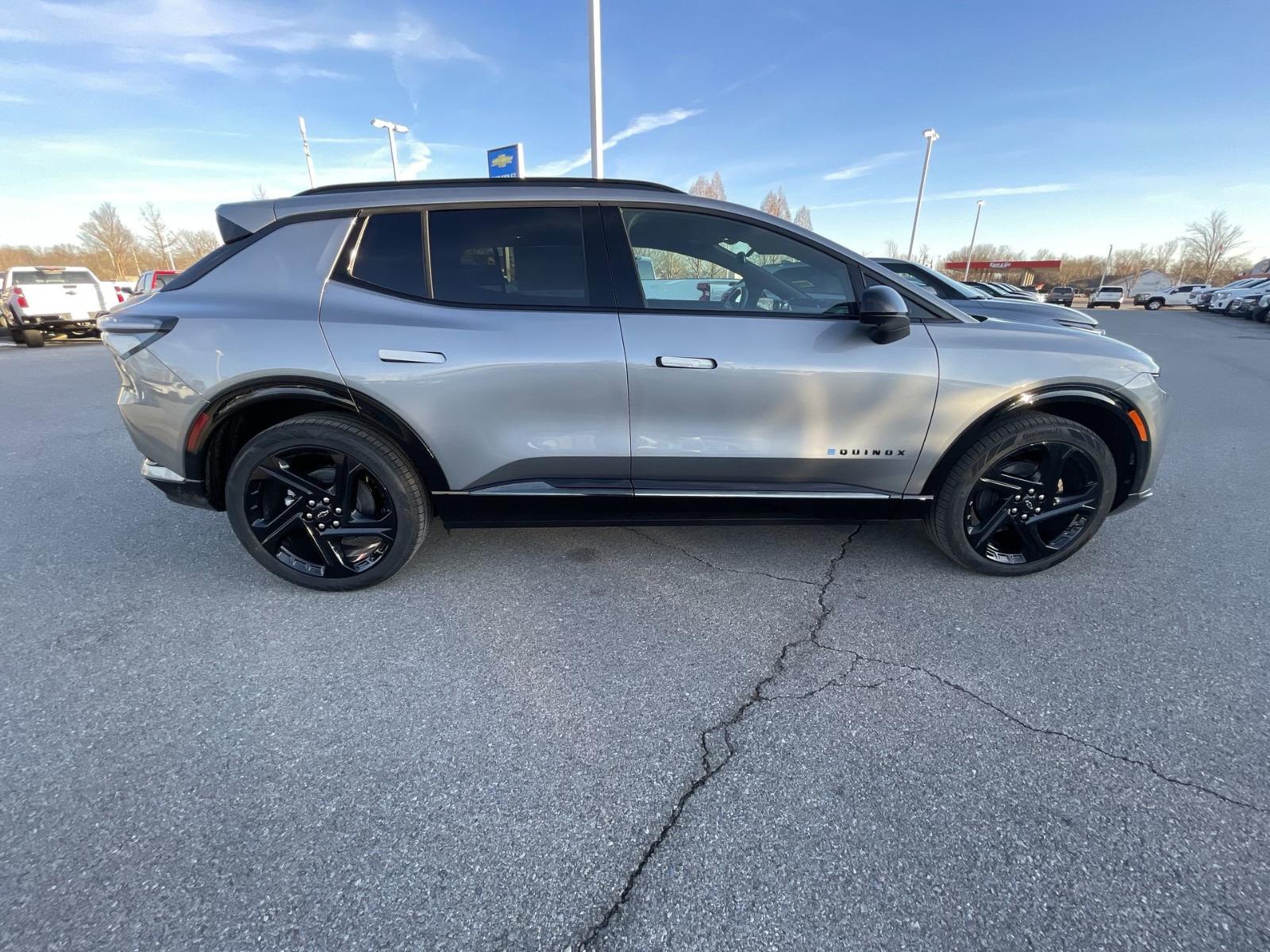 2025 Chevrolet Equinox EV Vehicle Photo in BENTONVILLE, AR 72712-4322