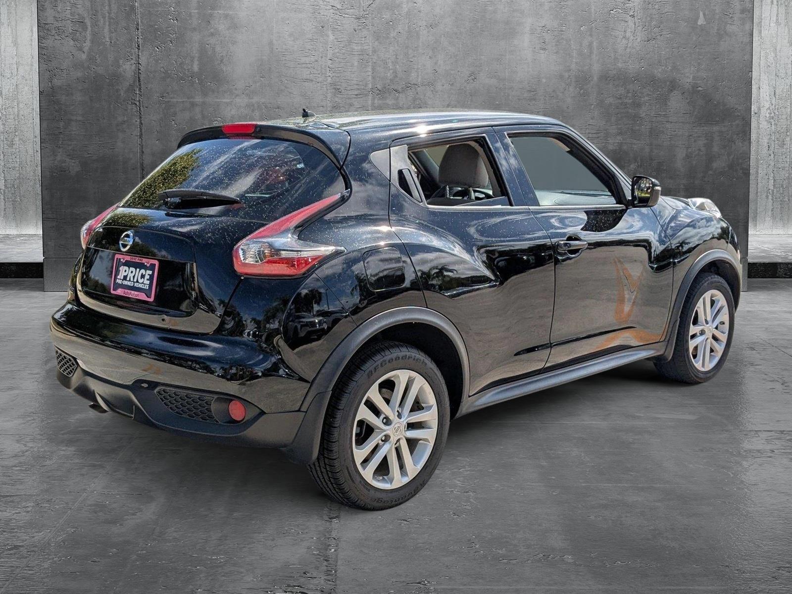 2017 Nissan JUKE Vehicle Photo in Pembroke Pines , FL 33084