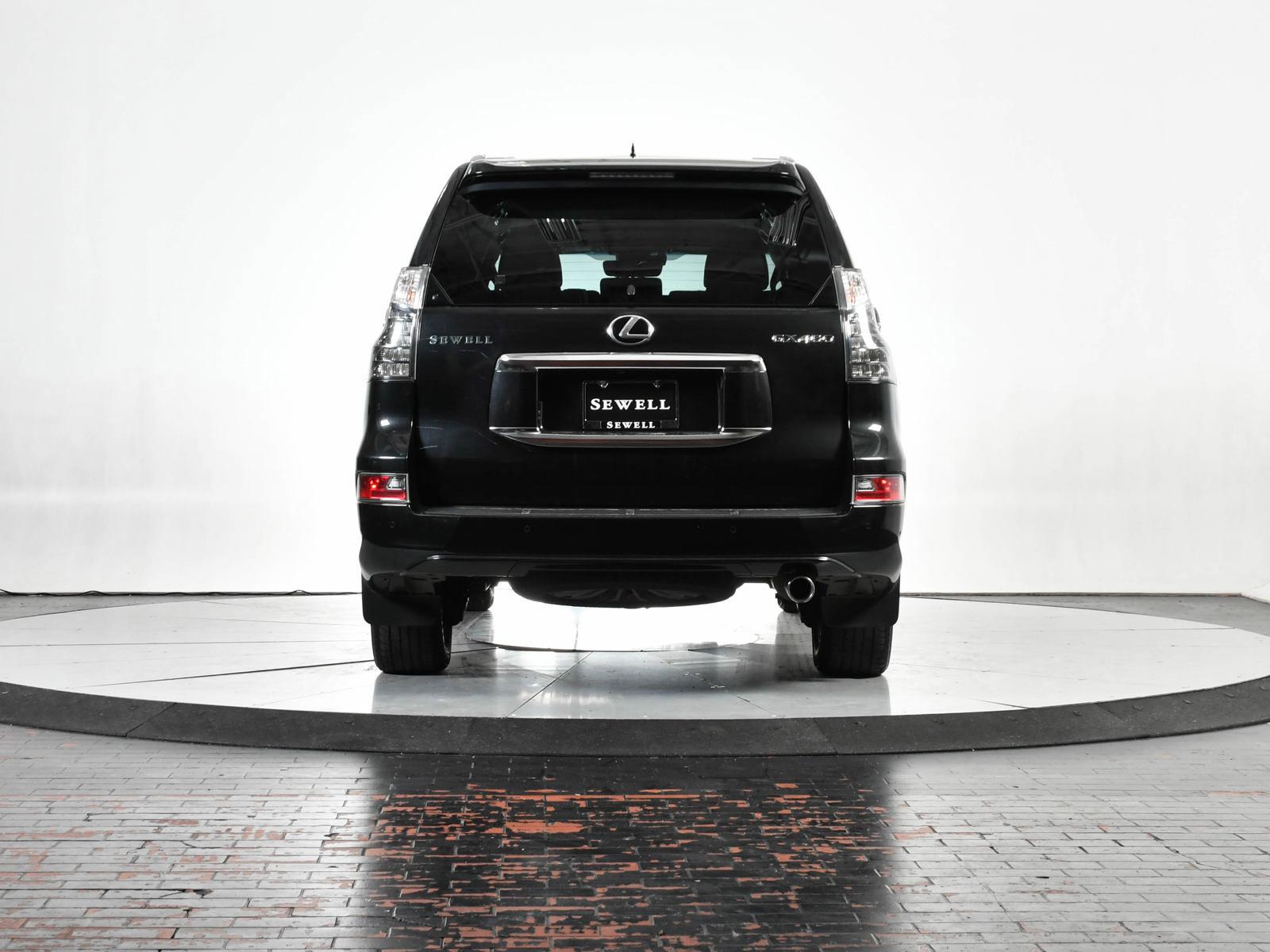 2023 Lexus GX 460 Vehicle Photo in DALLAS, TX 75235