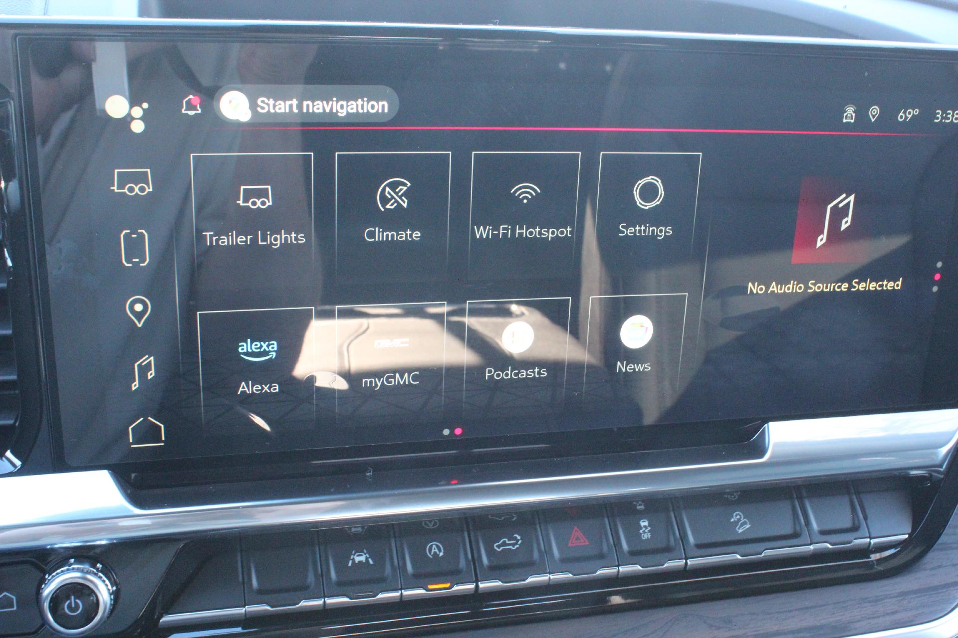 2025 GMC Sierra 1500 Vehicle Photo in AURORA, CO 80012-4011