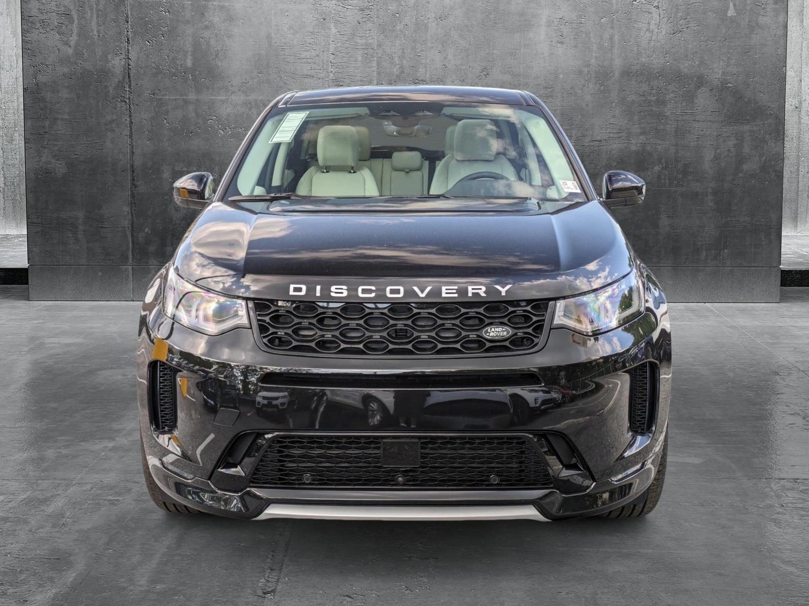 2025 Land Rover Discovery Sport Vehicle Photo in Bethesda, MD 20852