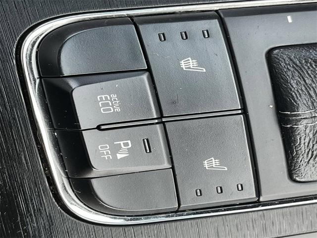 2016 Kia Sedona Vehicle Photo in ALCOA, TN 37701-3235