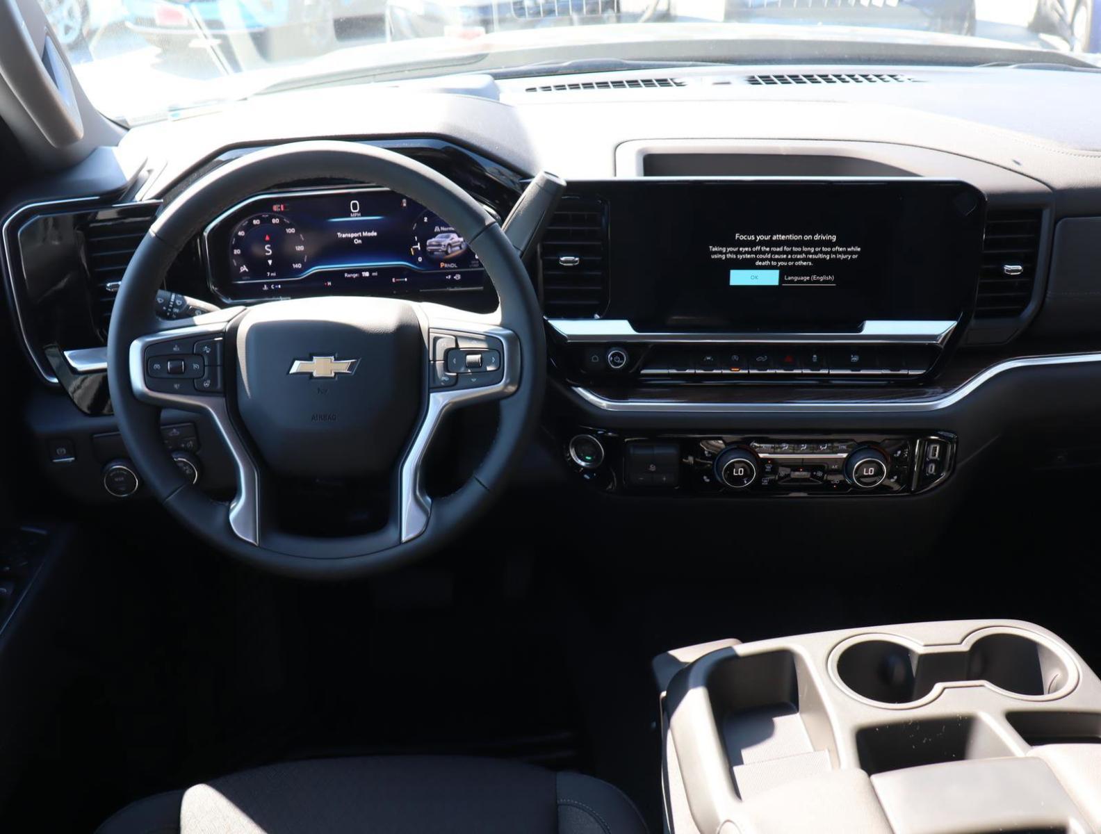 2025 Chevrolet Silverado 1500 Vehicle Photo in LOS ANGELES, CA 90007-3794