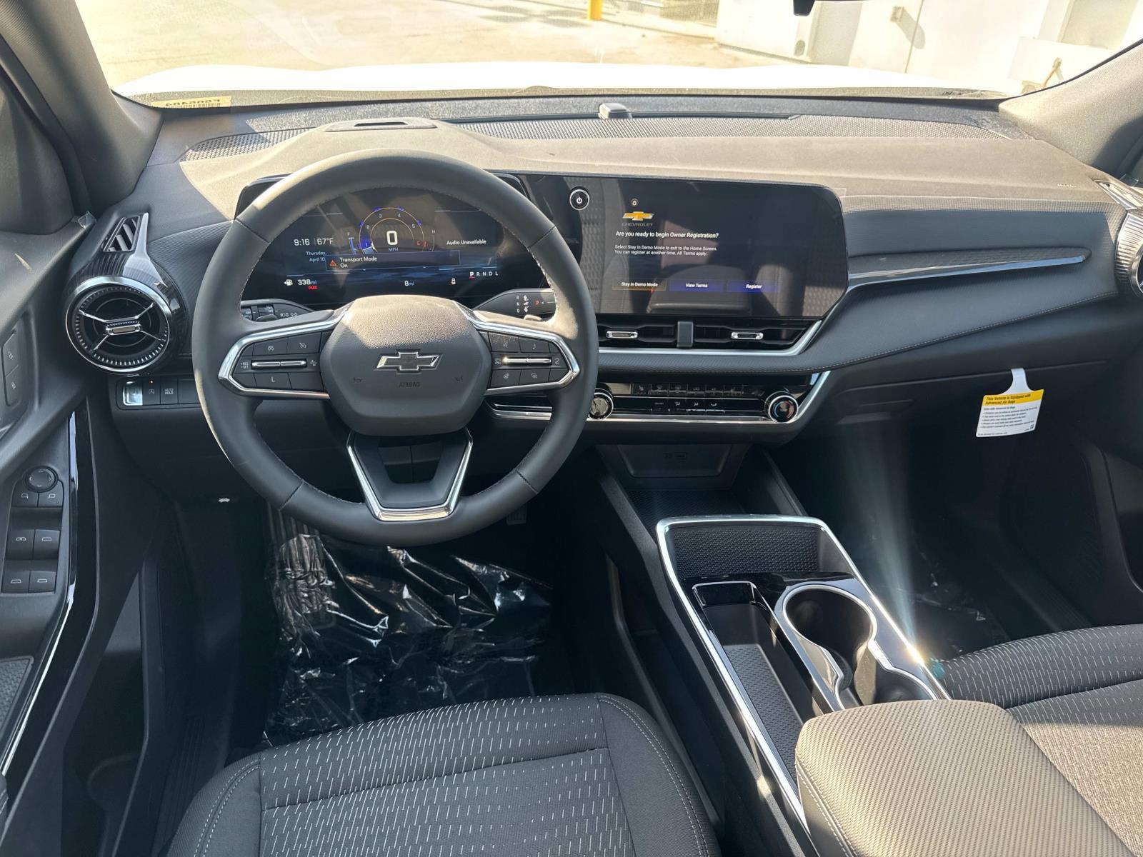 2025 Chevrolet Equinox Vehicle Photo in LOS ANGELES, CA 90007-3794