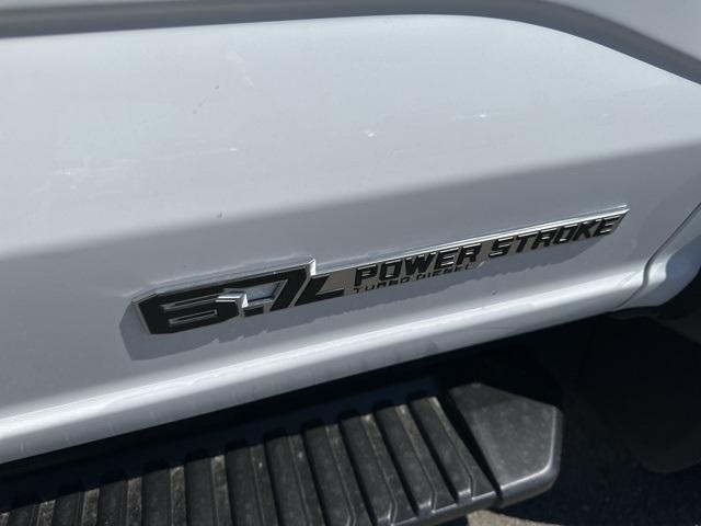 2025 Ford Super Duty F-450 DRW Vehicle Photo in Webster, MA 01570-1415