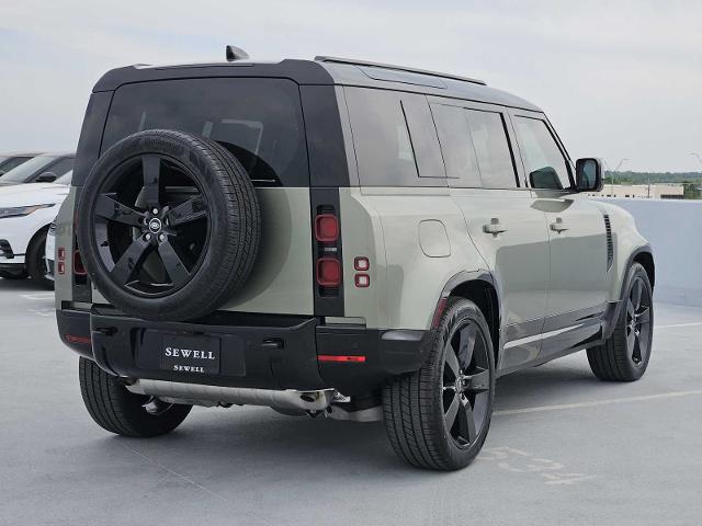 2025 Defender Vehicle Photo in AUSTIN, TX 78717