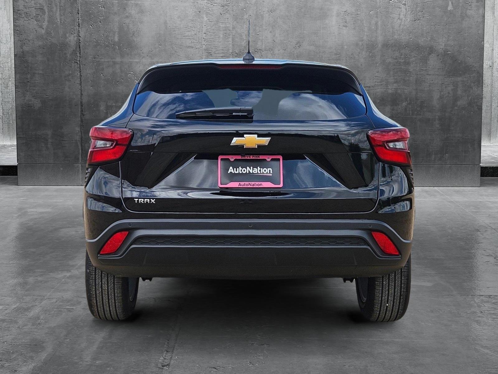 2025 Chevrolet Trax Vehicle Photo in WACO, TX 76710-2592
