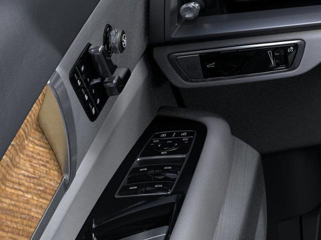 2026 Cadillac VISTIQ Vehicle Photo in POMPANO BEACH, FL 33064-7091