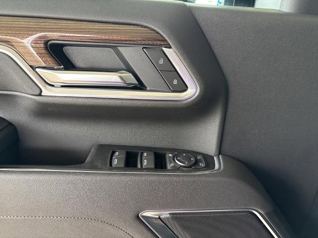 2025 Chevrolet Silverado 2500 HD Vehicle Photo in MANHATTAN, KS 66502-5036