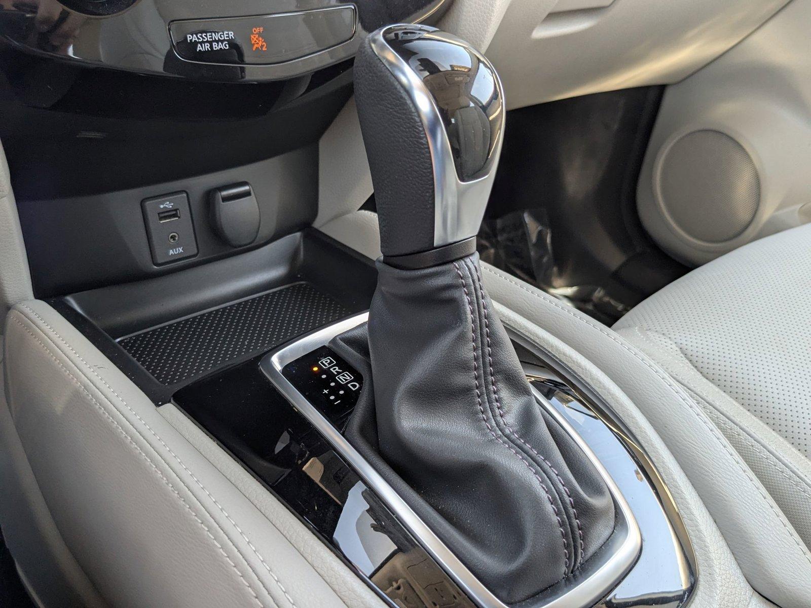 2018 Nissan Rogue Sport Vehicle Photo in St. Petersburg, FL 33713