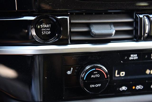 2025 Nissan Pathfinder Vehicle Photo in Ballwin, MO 63011