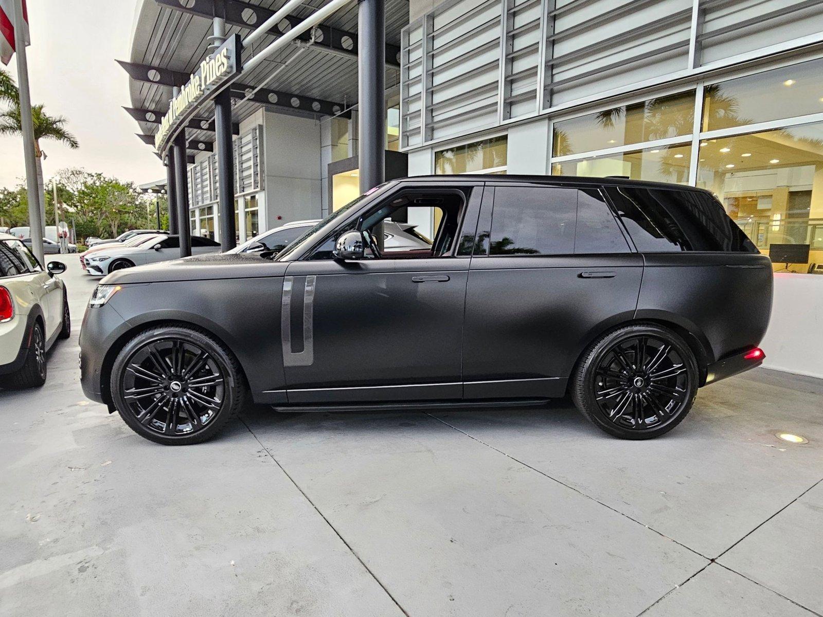 2024 Land Rover Range Rover Vehicle Photo in Fort Lauderdale, FL 33316
