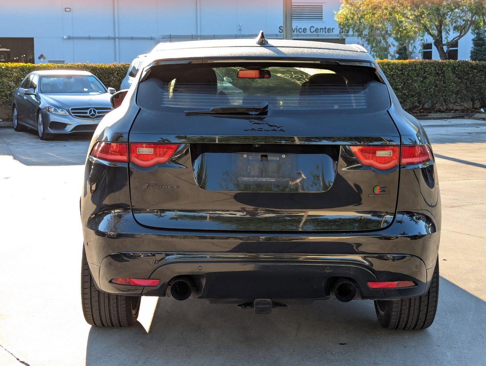 2017 Jaguar F-PACE Vehicle Photo in Pembroke Pines , FL 33027