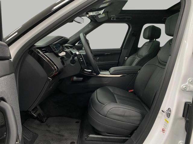 2025 Range Rover Sport Vehicle Photo in Appleton, WI 54913