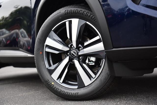 2025 Nissan Rogue Vehicle Photo in Ballwin, MO 63011