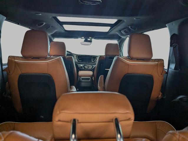 2025 Chrysler Pacifica Vehicle Photo in Oshkosh, WI 54901