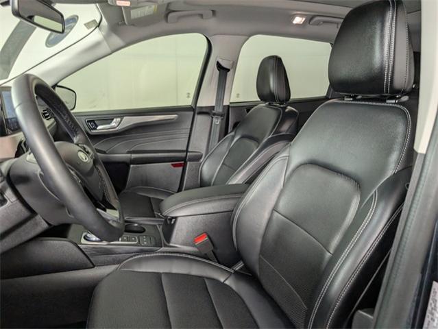 2022 Ford Escape Vehicle Photo in ENGLEWOOD, CO 80113-6708