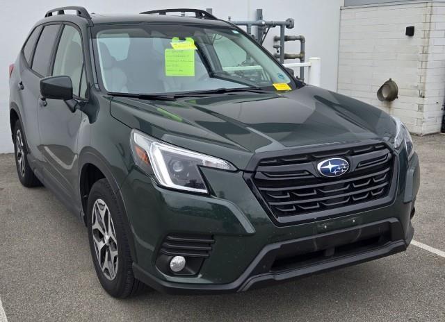 2023 Subaru Forester Vehicle Photo in Green Bay, WI 54304