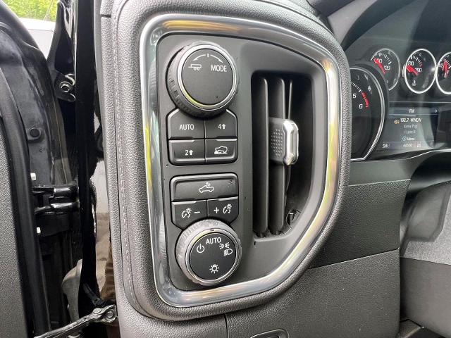 2021 Chevrolet Silverado 1500 Vehicle Photo in Roslyn, NY 11576