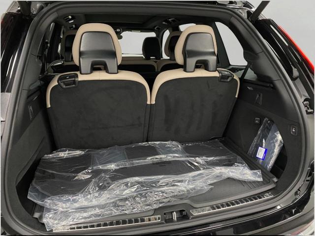 2026 Volvo XC90 Vehicle Photo in Appleton, WI 54913