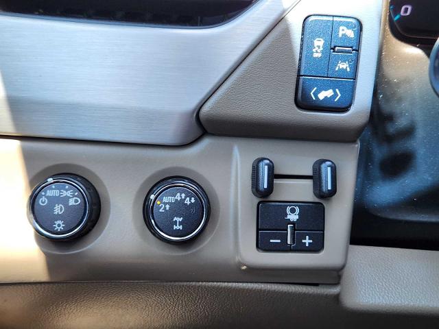 2017 GMC Yukon Vehicle Photo in DENTON, TX 76210-9321