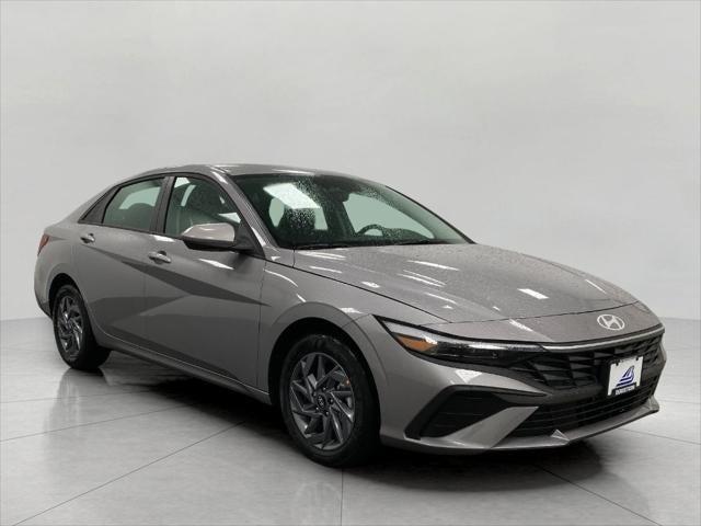 2025 Hyundai ELANTRA Hybrid Vehicle Photo in Neenah, WI 54956