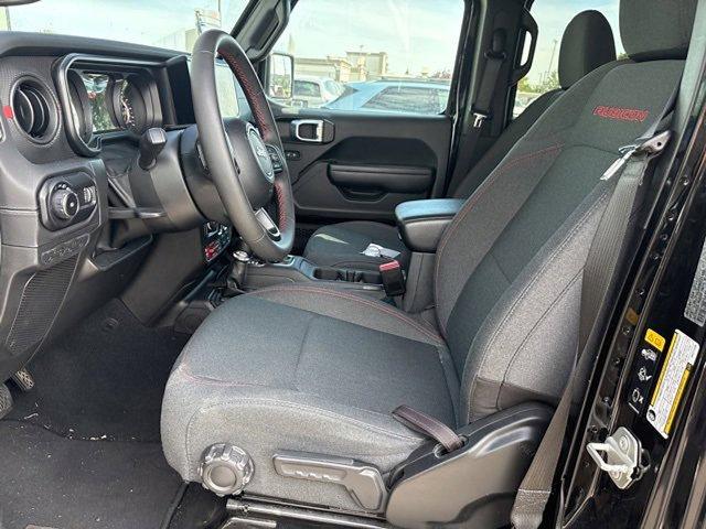 2024 Jeep Wrangler Vehicle Photo in Philadelphia, PA 19116