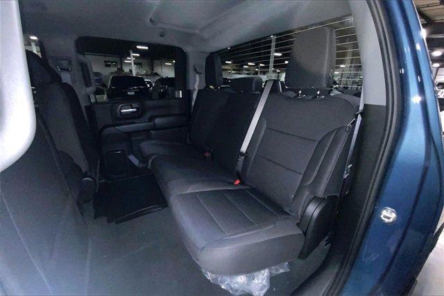 2025 Chevrolet Silverado 2500 HD Vehicle Photo in KANSAS CITY, MO 64114-4502