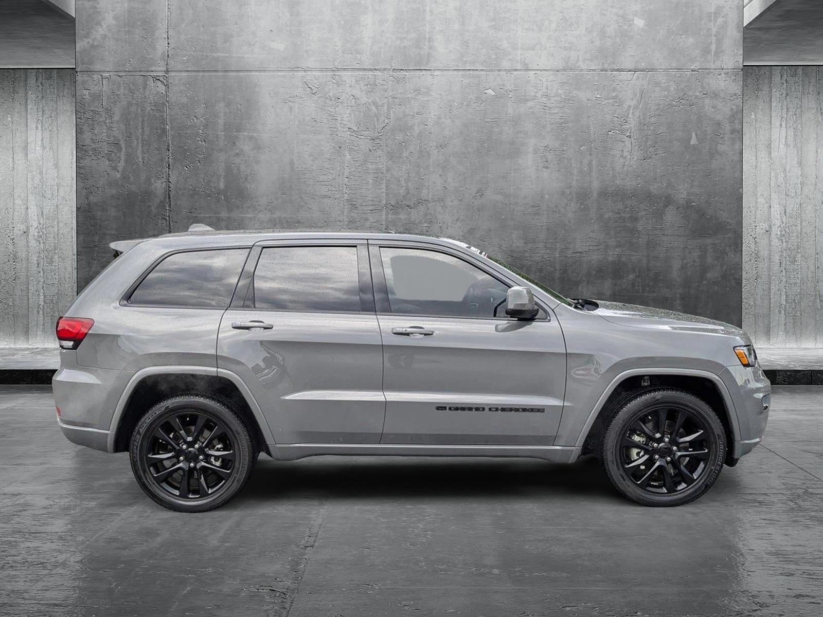 2022 Jeep Grand Cherokee WK Vehicle Photo in Panama City, FL 32401