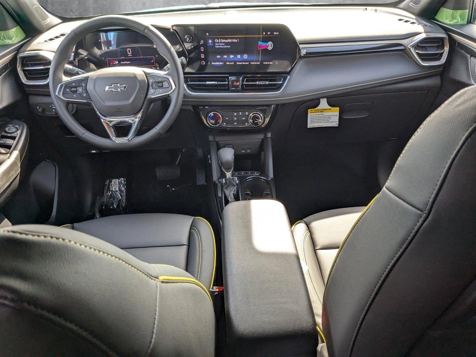 2025 Chevrolet Trailblazer Vehicle Photo in MIAMI, FL 33134-2699