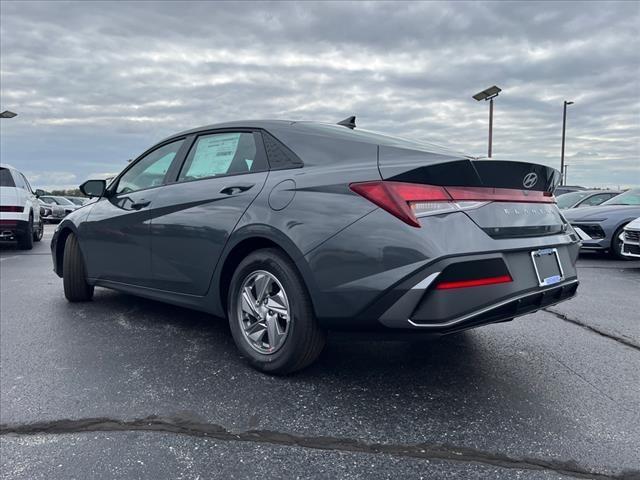 2025 Hyundai ELANTRA Vehicle Photo in Shiloh, IL 62269